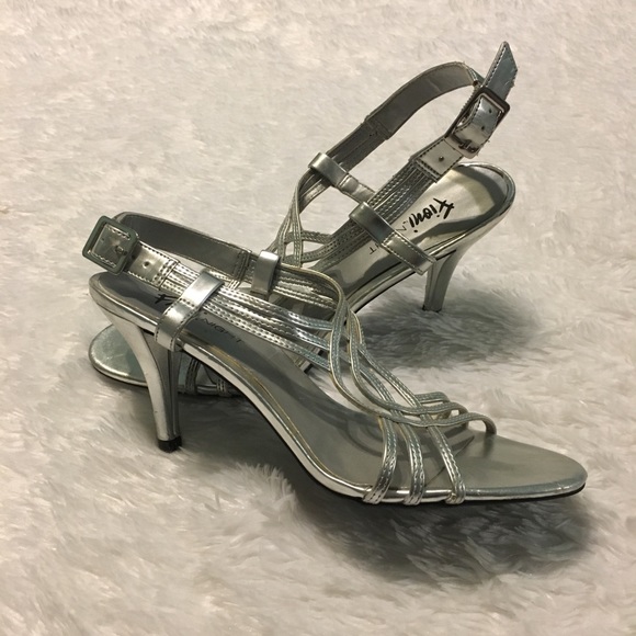 FIONI Clothing Shoes - Silver Heels